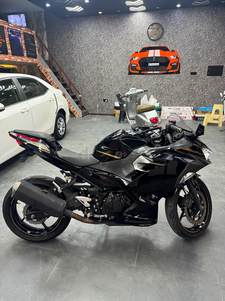 2021 Kawasaki Ninja 400 ABS – Imported | 26,080 KM | AED 15,000