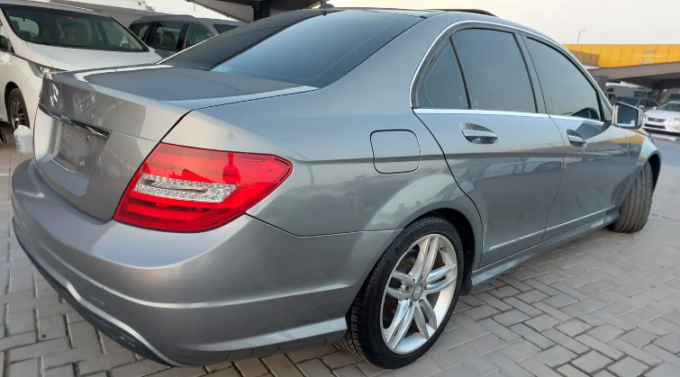 Mercedes-Benz C-Class C250
