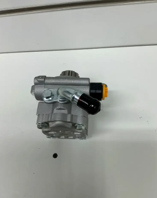 Steering power pump land cruiser