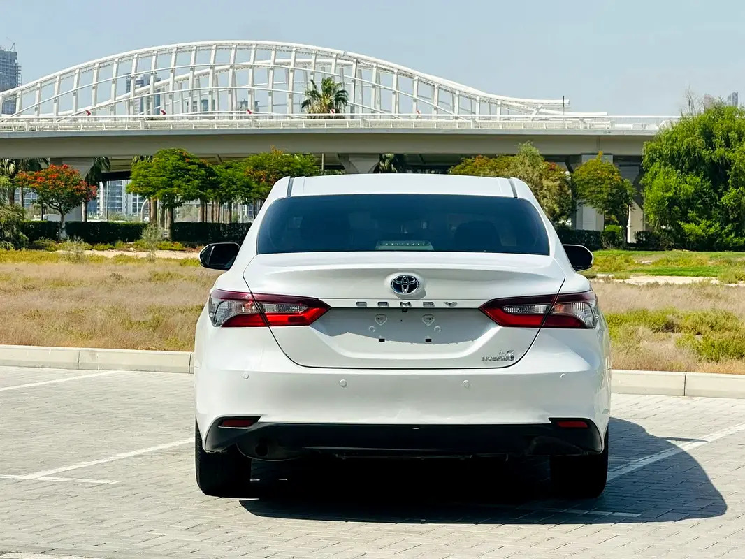 Toyota Camry 2021 S Plus | GCC Specs | Low Mileage | Perfect Condition photo 3