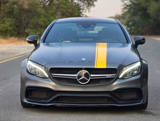 Mercedes-Benz C-Class C63 S AMG photo 2